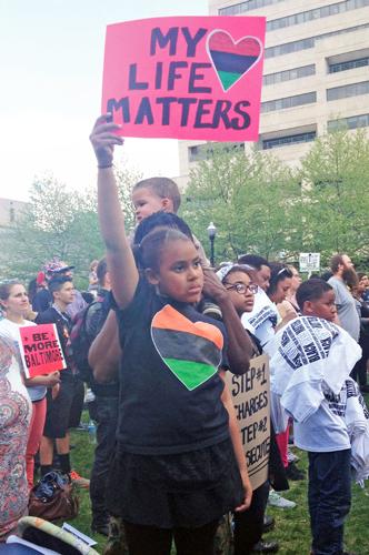 baltimore_women_react_05-05-2015c.jpg