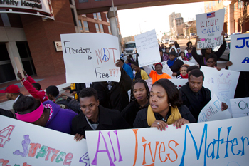 protest_LeMoyne-Owen_12-23-2014.jpg